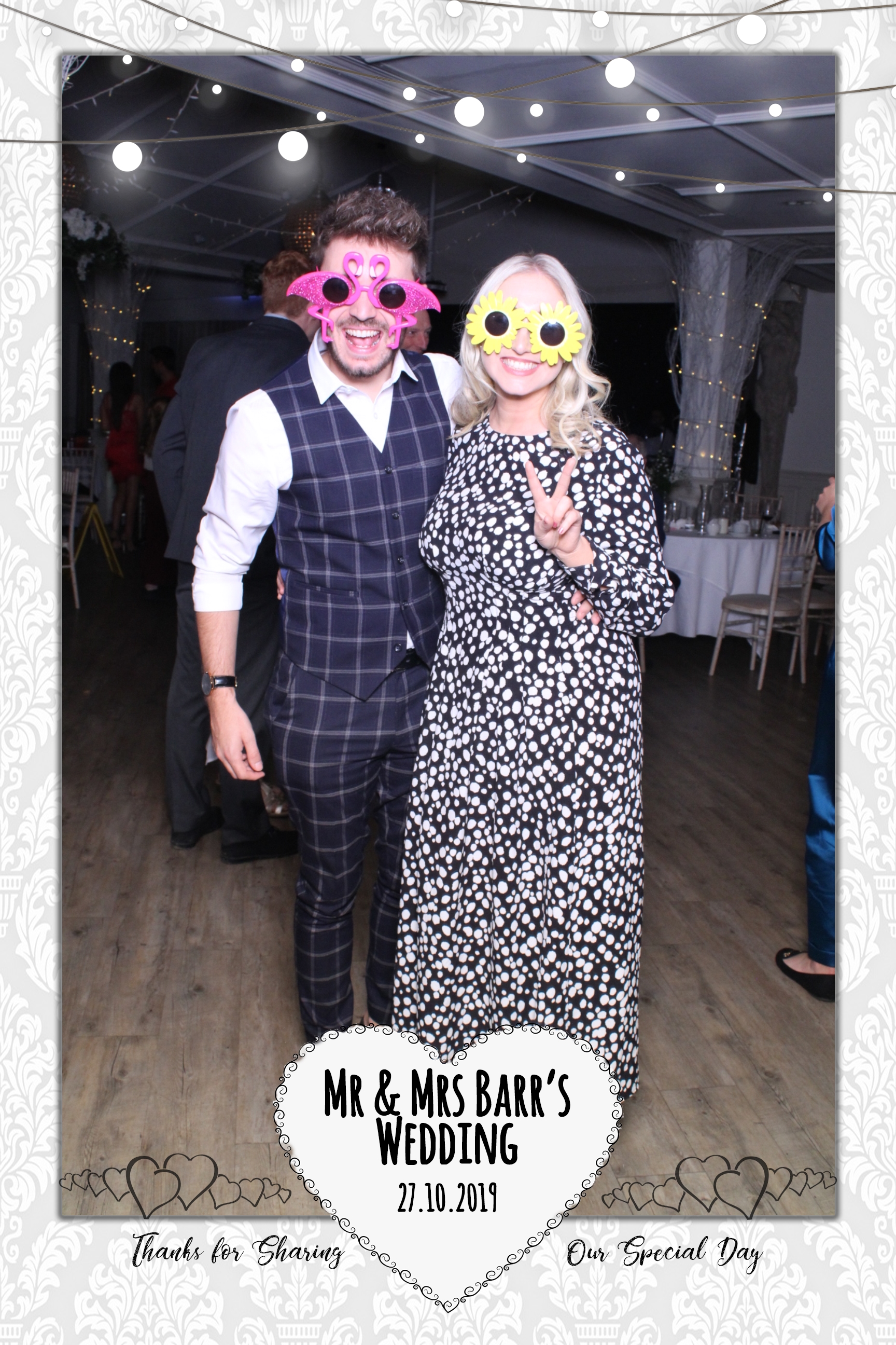 Mr & Mrs Barr's Wedding | View more photos from the event at images.mobile-photo-booth.com/u/MobilePhotoBoothUK/Mr-Mrs-Barrs-Wedding